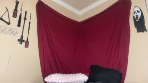 Snapshot of gothicc_babi chatting on 2, 7, 2026 Gothicc Babi online show from 2, 7, 2026