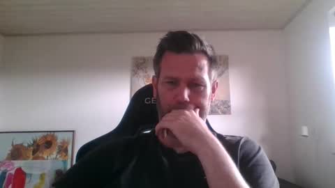 Snapshot of gottalop chatting on 4, 6, 2026 gottalop online show from 4, 6, 2026