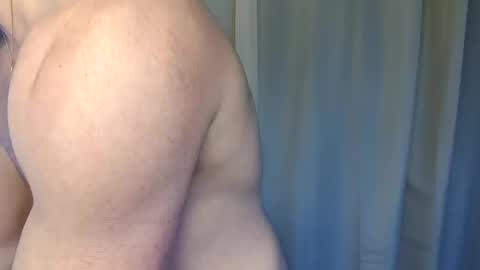 Snapshot of goura2000 chatting on 30, 1, 2025 goura2000 online show from 30, 1, 2025