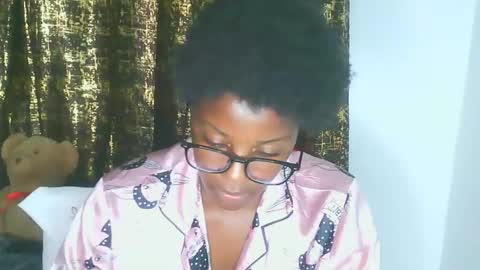 graceessy online show from 2, 11, 2025