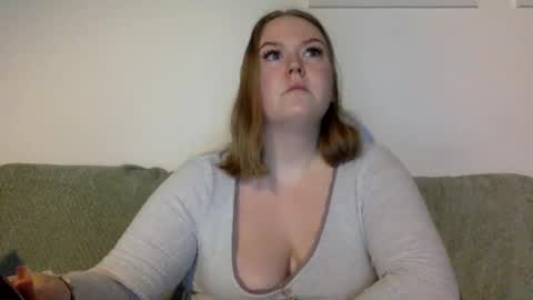 Snapshot of graceloves69 chatting on 3, 2, 2026 Grace Loves online show from 3, 2, 2026