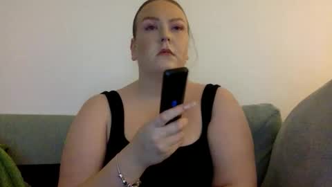 Snapshot of graceloves69 chatting on 14, 2, 2026 Grace Loves online show from 14, 2, 2026