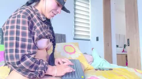 GRECIADOMM555 online show from 28, 10, 2025