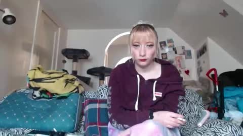 Snapshot of gracielynne1989 chatting on 20, 4, 2026 gracielynne1989 online show from 20, 4, 2026
