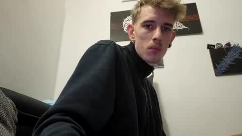 Snapshot of graff4 chatting on 3, 1, 2025 Smallcom online show from 3, 1, 2025