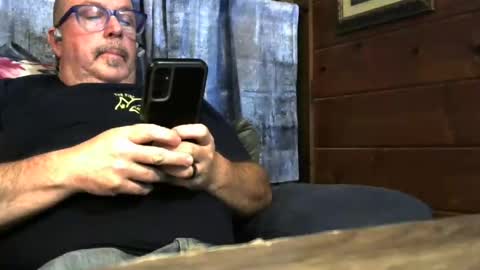 Snapshot of granitebuckeye1969 chatting on 18, 10, 2025 granitebuckeye1969 online show from 18, 10, 2025