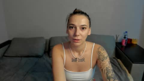 Anna online show from 4, 3, 2026