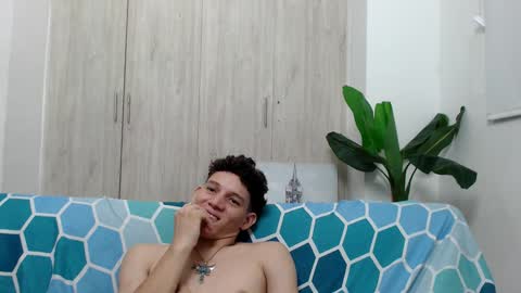 grecia_millercol online show from 30, 12, 2024