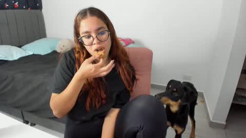 Snapshot of greciaruiz chatting on 26, 9, 2025 GreciaRuiz online show from 26, 9, 2025