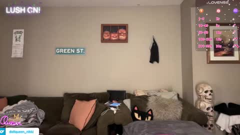 SexQueen Nikki online show from 11, 1, 2026