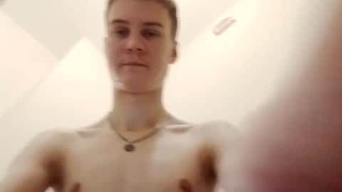 Snapshot of greonn chatting on 3, 11, 2025 Felix online show from 3, 11, 2025