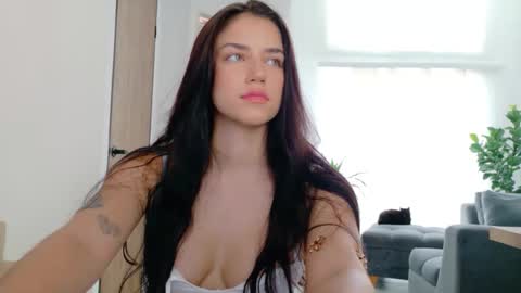 Snapshot of grettabenett_ chatting on 27, 5, 2026 Gretta online show from 27, 5, 2026