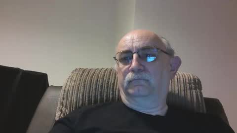 Snapshot of grey_dom chatting on 13, 10, 2025 Master  Sir online show from 13, 10, 2025