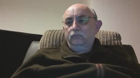 Snapshot of grey_dom chatting on 5, 3, 2026 Master Sir online show from 5, 3, 2026