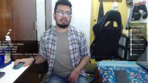 Snapshot of greybondage93 chatting on 2, 12, 2024 Grey Hardy Slave online show from 2, 12, 2024