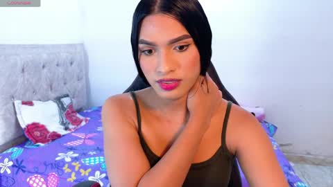 Snapshot of greys02 chatting on 29, 3, 2026 greys02 online show from 29, 3, 2026