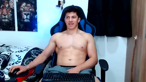 Snapshot of griego01 chatting on 28, 2, 2025 griego01 online show from 28, 2, 2025