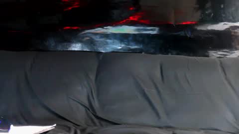 Gripthahips online show from 3, 10, 2025