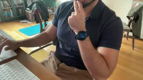 Snapshot of grnin9 chatting on 29, 10, 2025 grnin9 online show from 29, 10, 2025