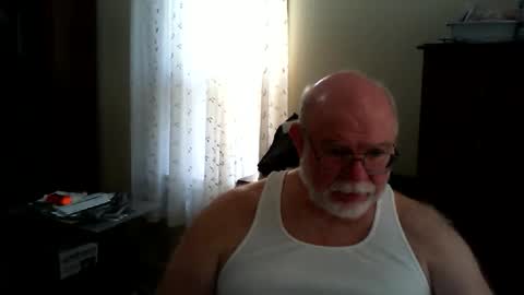 Snapshot of gtnolder60 chatting on 1, 5, 2026 Gary online show from 1, 5, 2026