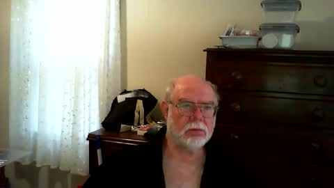 Snapshot of gtnolder60 chatting on 31, 5, 2026 Gary online show from 31, 5, 2026