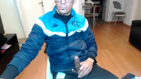 Snapshot of guachin_new chatting on 18, 6, 2026 guachin_new online show from 18, 6, 2026