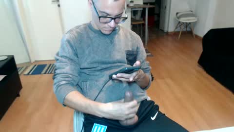 Snapshot of guachin_new chatting on 4, 7, 2026 guachin_new online show from 4, 7, 2026
