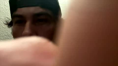 Snapshot of gualastoner95 chatting on 22, 7, 2026 gualastoner95 online show from 22, 7, 2026