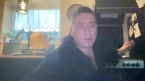 guil0 online show from 12, 11, 2025