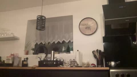 Snapshot of guil0 chatting on 15, 2, 2026 guil0 online show from 15, 2, 2026