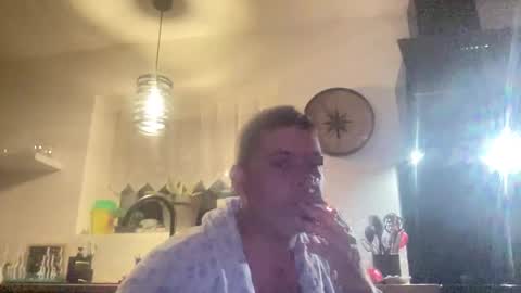 Snapshot of guil0 chatting on 18, 3, 2026 guil0 online show from 18, 3, 2026