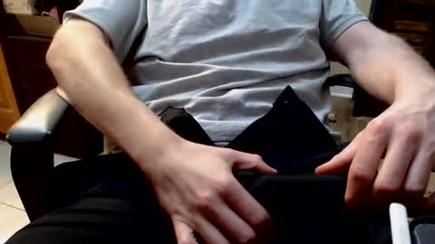 newbies online show from 25, 2, 2025