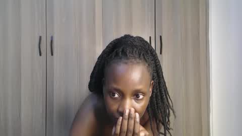 Miss Incredible online show from 31, 10, 2025