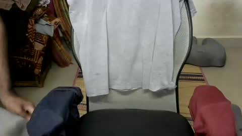 Snapshot of guru95497 chatting on 1, 7, 2026 guru95497 online show from 1, 7, 2026