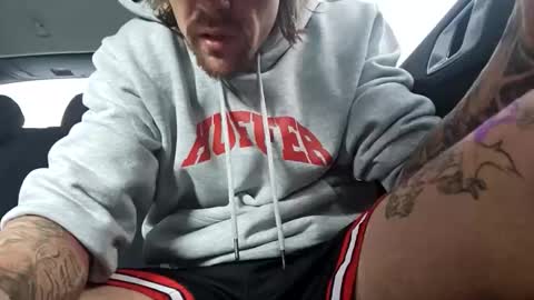 Snapshot of gusmuss chatting on 20, 9, 2025 Jamie online show from 20, 9, 2025