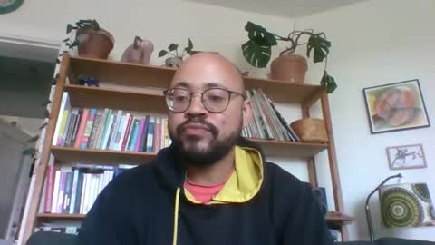 Snapshot of guy_wood15 chatting on 9, 4, 2026 guy_wood15 online show from 9, 4, 2026
