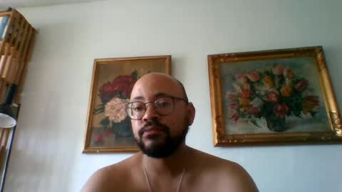 Snapshot of guy_wood15 chatting on 1, 7, 2026 guy_wood15 online show from 1, 7, 2026