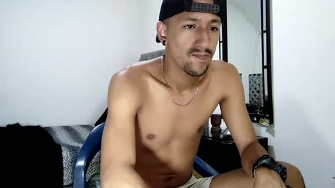 Snapshot of guykarim chatting on 7, 12, 2024 karim online show from 7, 12, 2024