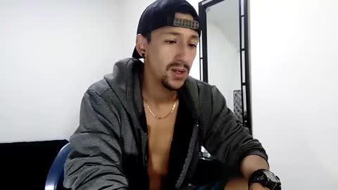 Snapshot of guykarim chatting on 28, 12, 2024 karim online show from 28, 12, 2024