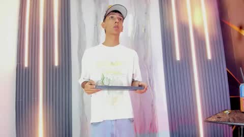 guys_hard_cock online show from 19, 3, 2026