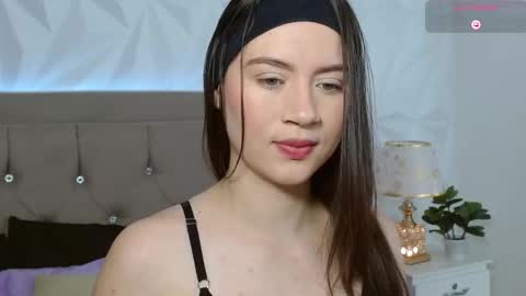 Gwen Drew online show from 31, 10, 2025