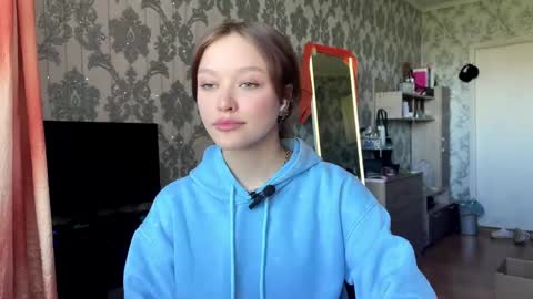 Nika Kova online show from 17, 5, 2026