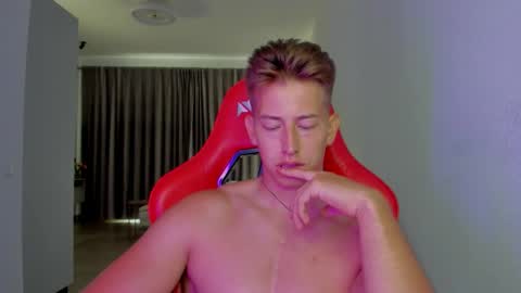 Oliver online show from 11, 11, 2025