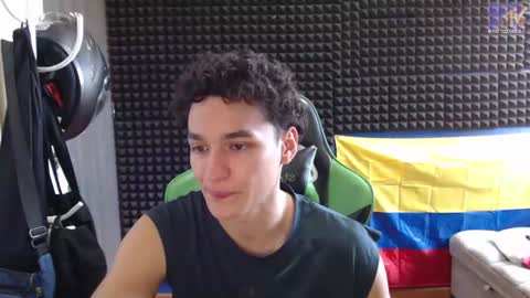 Snapshot of gymbro42 chatting on 27, 6, 2026 Gymbro42 online show from 27, 6, 2026