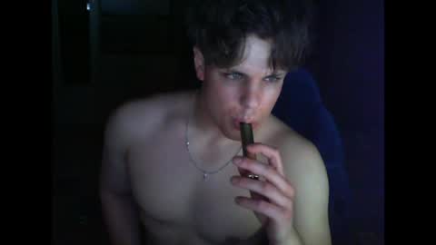 Snapshot of gymguy0505 chatting on 27, 3, 2026 gymguy0505 online show from 27, 3, 2026