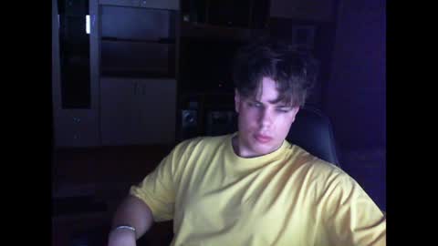 Snapshot of gymguy0505 chatting on 30, 3, 2026 gymguy0505 online show from 30, 3, 2026