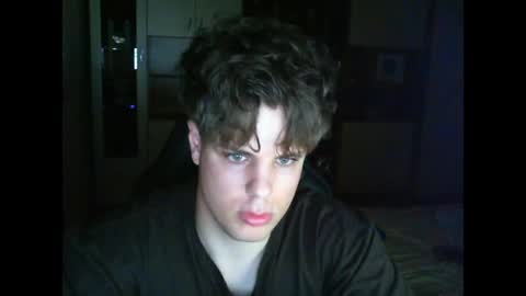 Snapshot of gymguy0505 chatting on 16, 4, 2026 gymguy0505 online show from 16, 4, 2026
