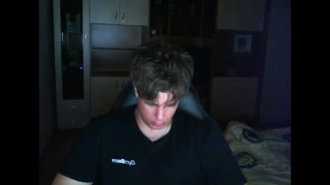 Snapshot of gymguy0505 chatting on 4, 5, 2026 gymguy0505 online show from 4, 5, 2026
