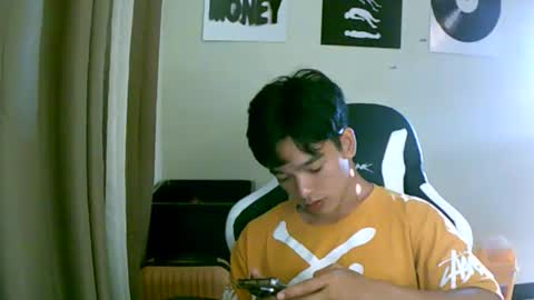 AJ online show from 4, 4, 2026