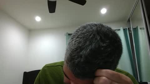 Snapshot of h0nest84 chatting on 2, 3, 2025 h0nest84 online show from 2, 3, 2025